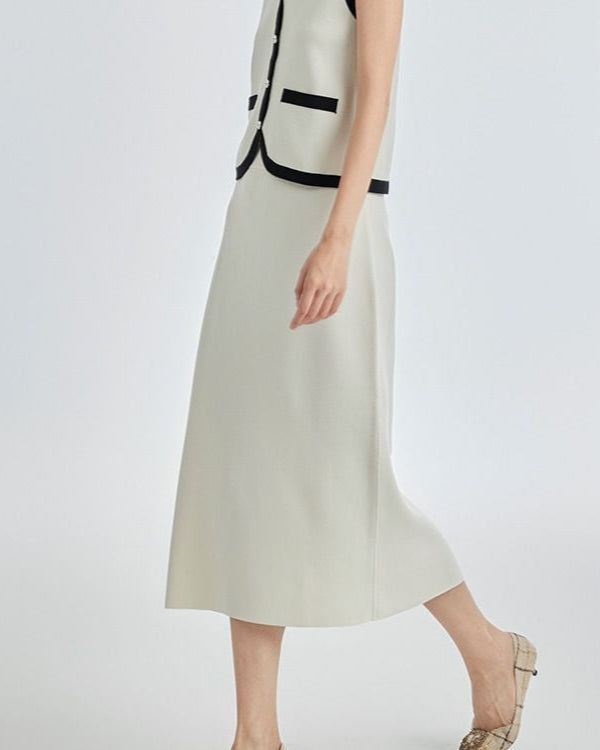 100% Ultra-fine Timeless Elegance Chanel-look Set - Cardigan, Vest & Skirt