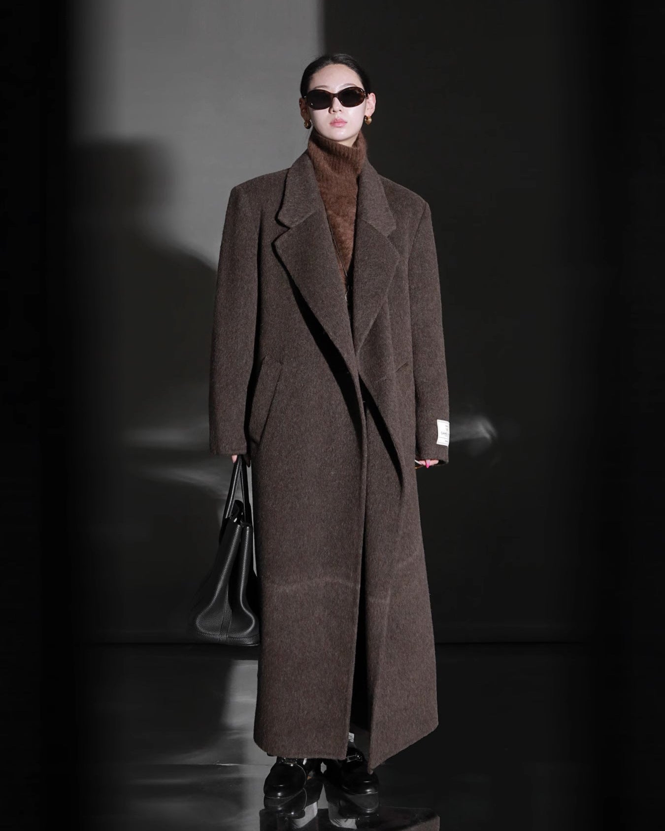 Women's Oversize Minimalist Style Camel-wool Coat