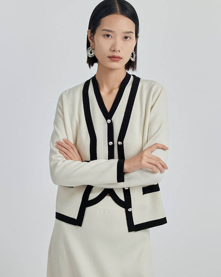 100% Ultra-fine Timeless Elegance Chanel-look Set - Cardigan, Vest & Skirt