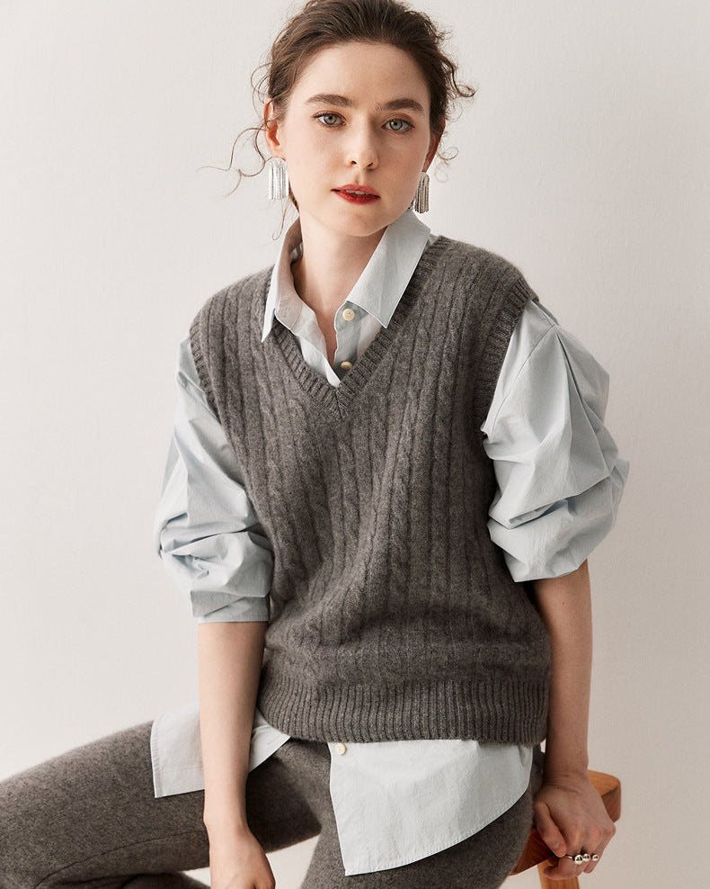 Cashmere-wool Cable Knit V-Neck Vest