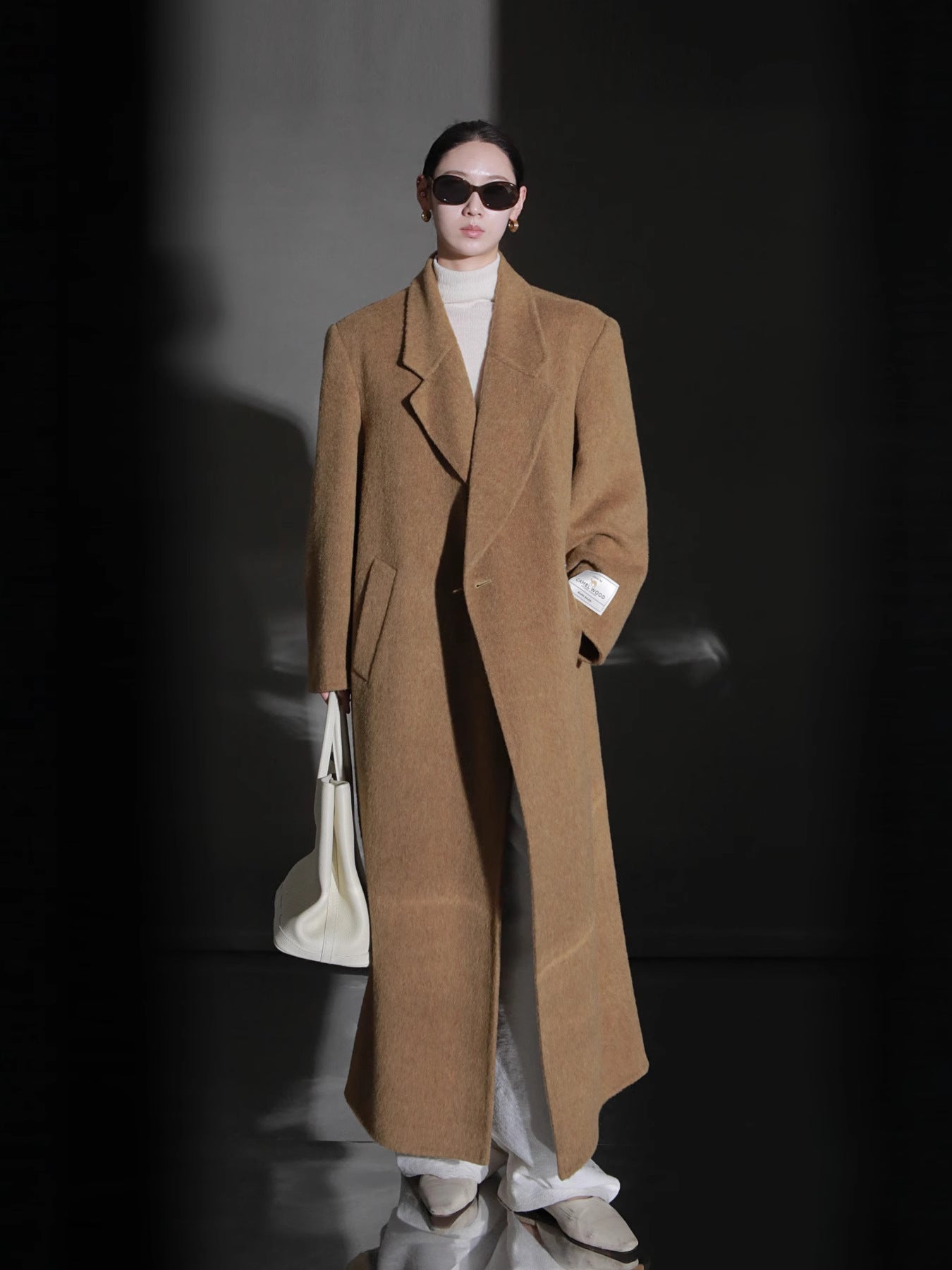 Women's Oversize Minimalist Style Camel-wool Coat