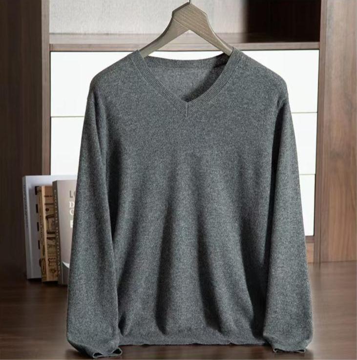 Audrie Men: 100% Cashmere V Neck Jumper