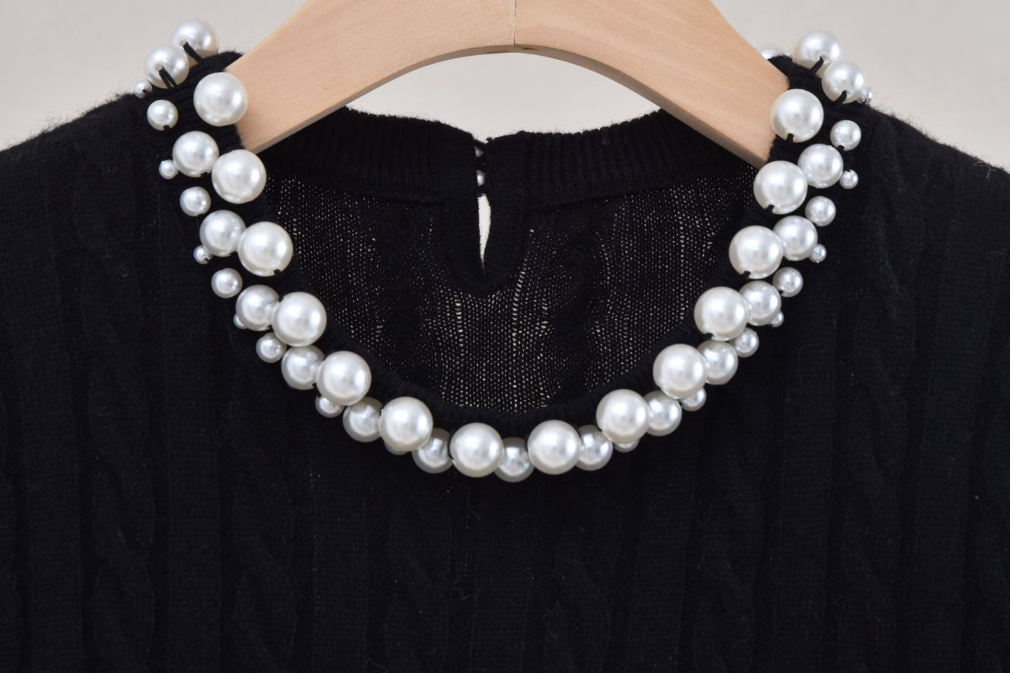 Women Chic and Elegant Cashmere-wool Blend Top - Cable Knit & Pearl-adorned Neckline