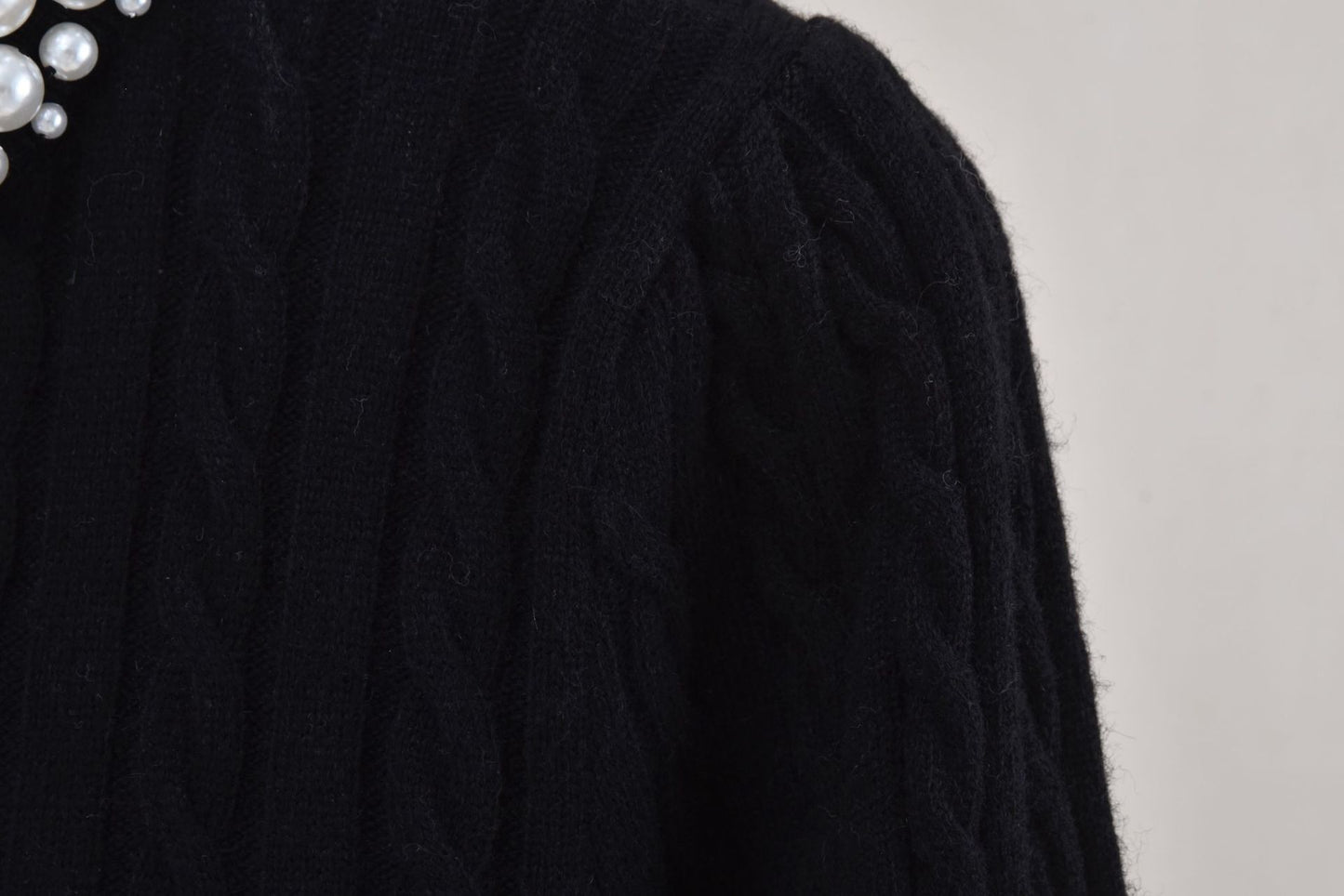 Women Chic and Elegant Cashmere-wool Blend Top - Cable Knit & Pearl-adorned Neckline