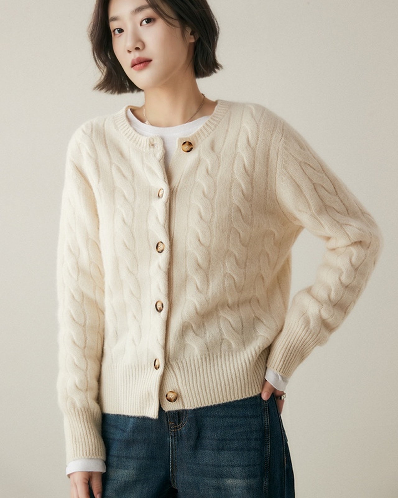 Audrie Women: 100% Cashmere-Wool Cable-knit Cardigan