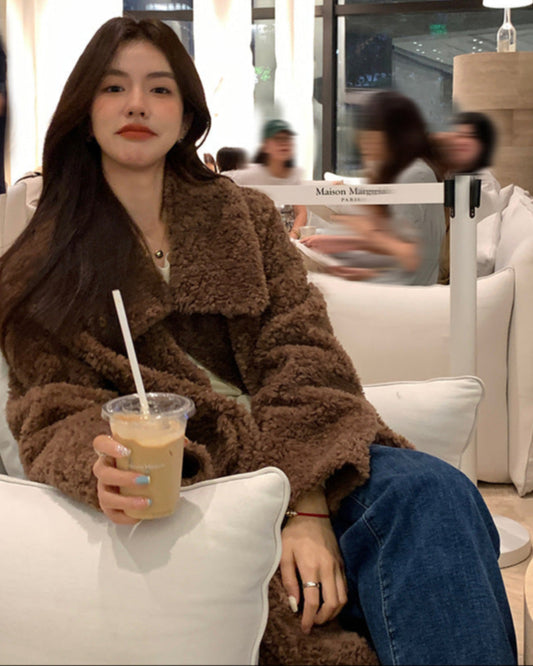 Audrie Women: 100% Wool Long Faux Fur Coat