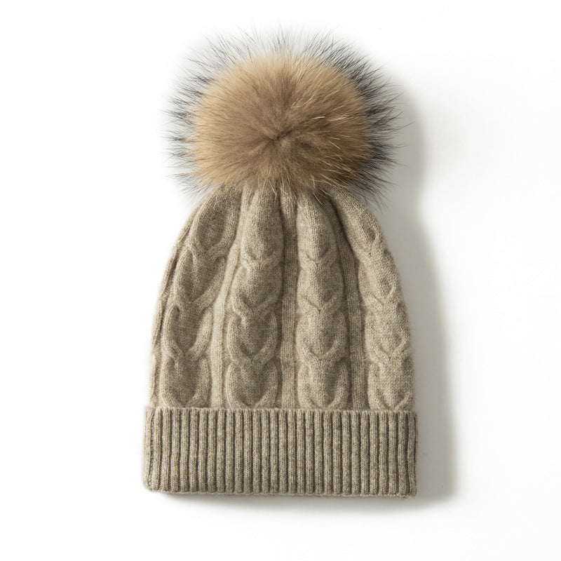 Audrie: 100% Cashmere-Wool Blend Cable-knitted Hat Decorated with Fox Fur