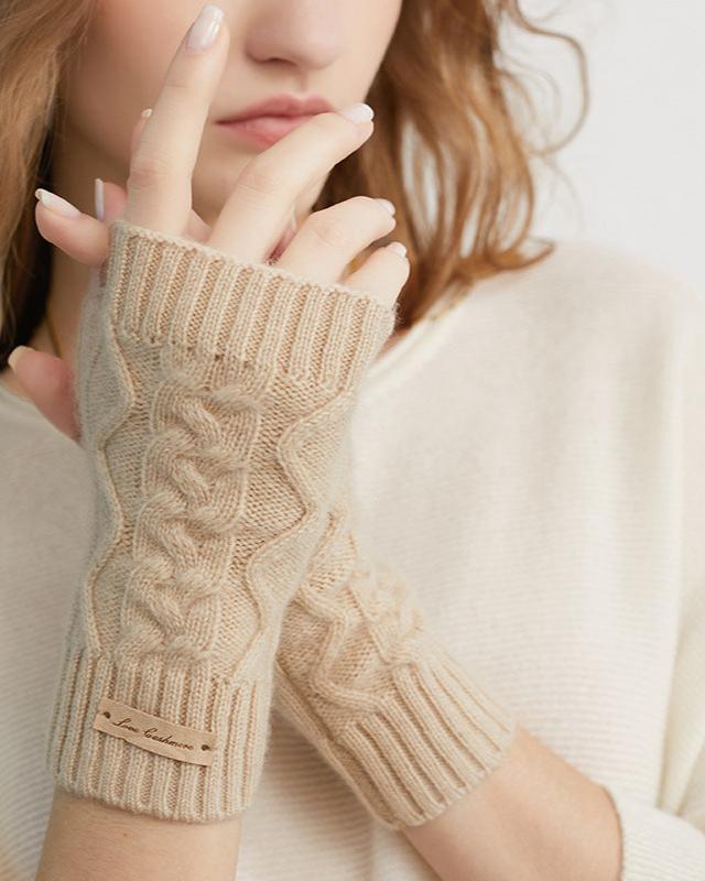 Audrie: 100% Cashmere Cable-knitted Open Fingertips Gloves