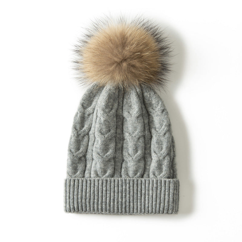 Audrie: 100% Cashmere-Wool Blend Cable-knitted Hat Decorated with Fox Fur